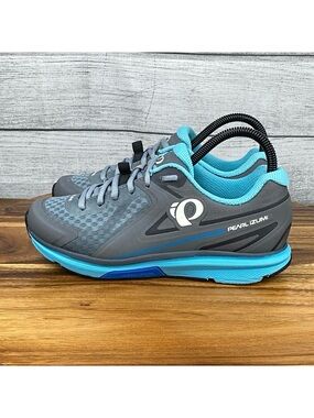 Pearl Izumi Women’s X-Road Fuel v5 Gray Blue Cycling Bike Shoe Size 6 EU 37